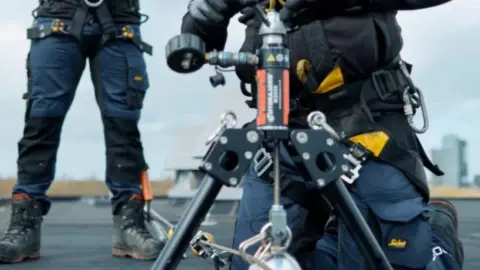 Keuren van valbeveiliging| DID-online.nl