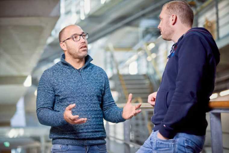 twee mannen in overleg| DID-online.nl