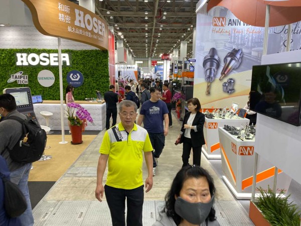 Op de TMTS-beursvloer groeit het vertrouwen, maar onder de motorkap kraakt het| DID-online.nl