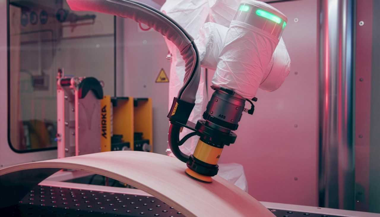 ABB brengt nieuwe gerobotiseerde cel voor oppervlaktebewerking op de markt| DID-online.nl