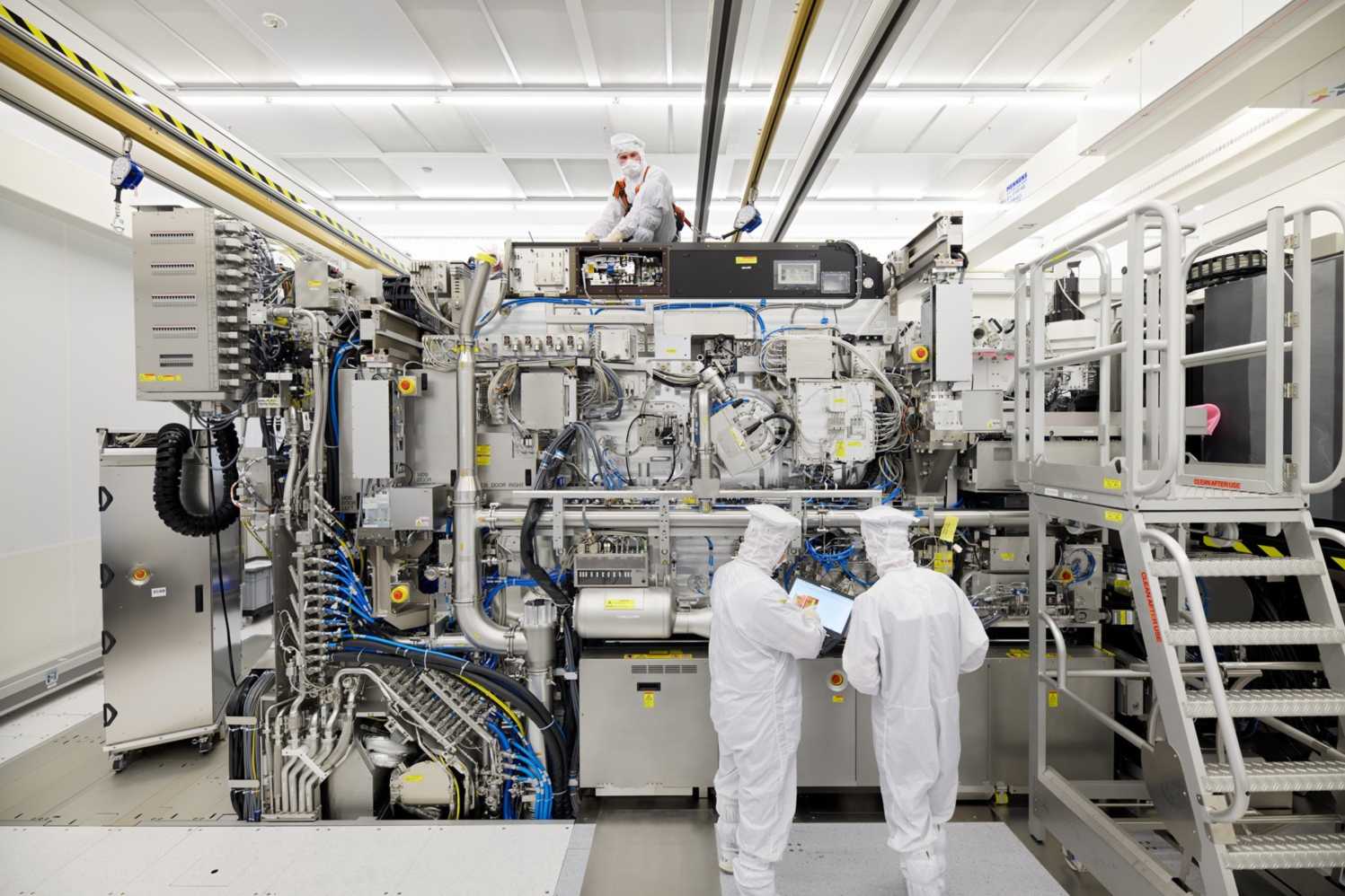 ASML ASML