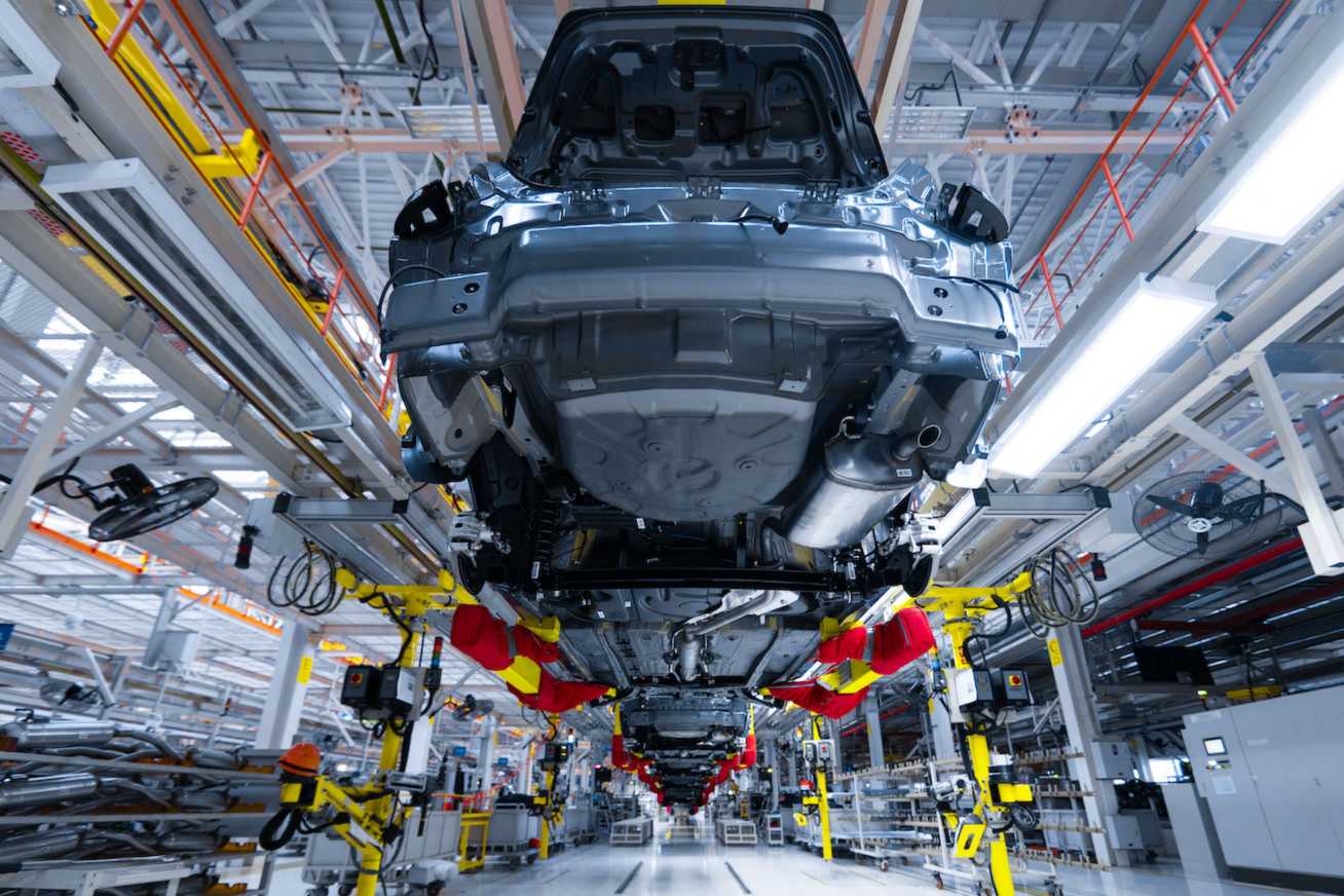 Autofabriek